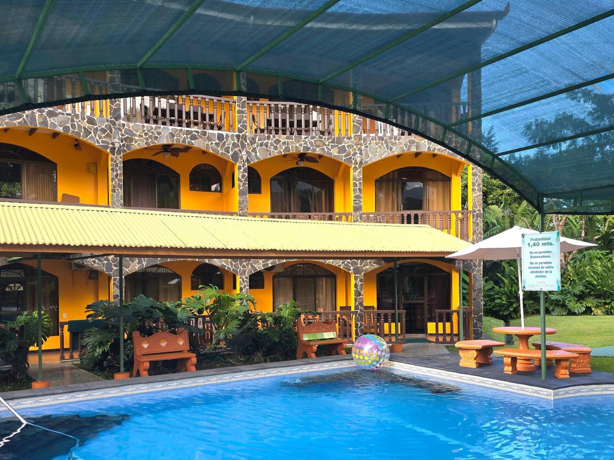 Apartahotel Playa Luna Uvita Esterno foto